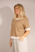 Load image into Gallery viewer, Linen Mix Contrast Trim Box Top - Camel
