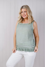 Load image into Gallery viewer, Goose Island Stonewash Top - Khaki
