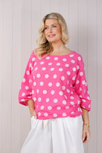 Load image into Gallery viewer, GOOSE ISLAND POLKA DOT COTTON TOP - FUCHSIA 5738
