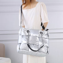 Load image into Gallery viewer, PEACH 60318 PUFFER JACKET TOTE BAG - SILVER
