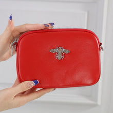 Load image into Gallery viewer, PEACH 8801 CRYSTAL LEATHER BEE BAG - RED
