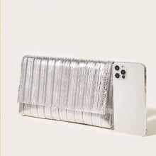 Load image into Gallery viewer, PEACH K025 CLUTCH BAG - SILVER
