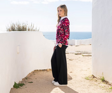 Load image into Gallery viewer, MARBLE FASHIONS 8021 PRINT SWEAT COL 126 FUCHSIA
