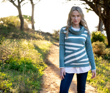 Load image into Gallery viewer, MARBLE FASHIONS 8090 PRINT SWEATER COL 223 SEAFOAM
