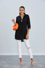 Load image into Gallery viewer, JQ OVERSIZED SHIRT WITH BROOCH - BLACK
