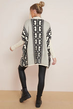 Load image into Gallery viewer, ALICE GEOMETRIC JUMPER - BLACK/CREAM
